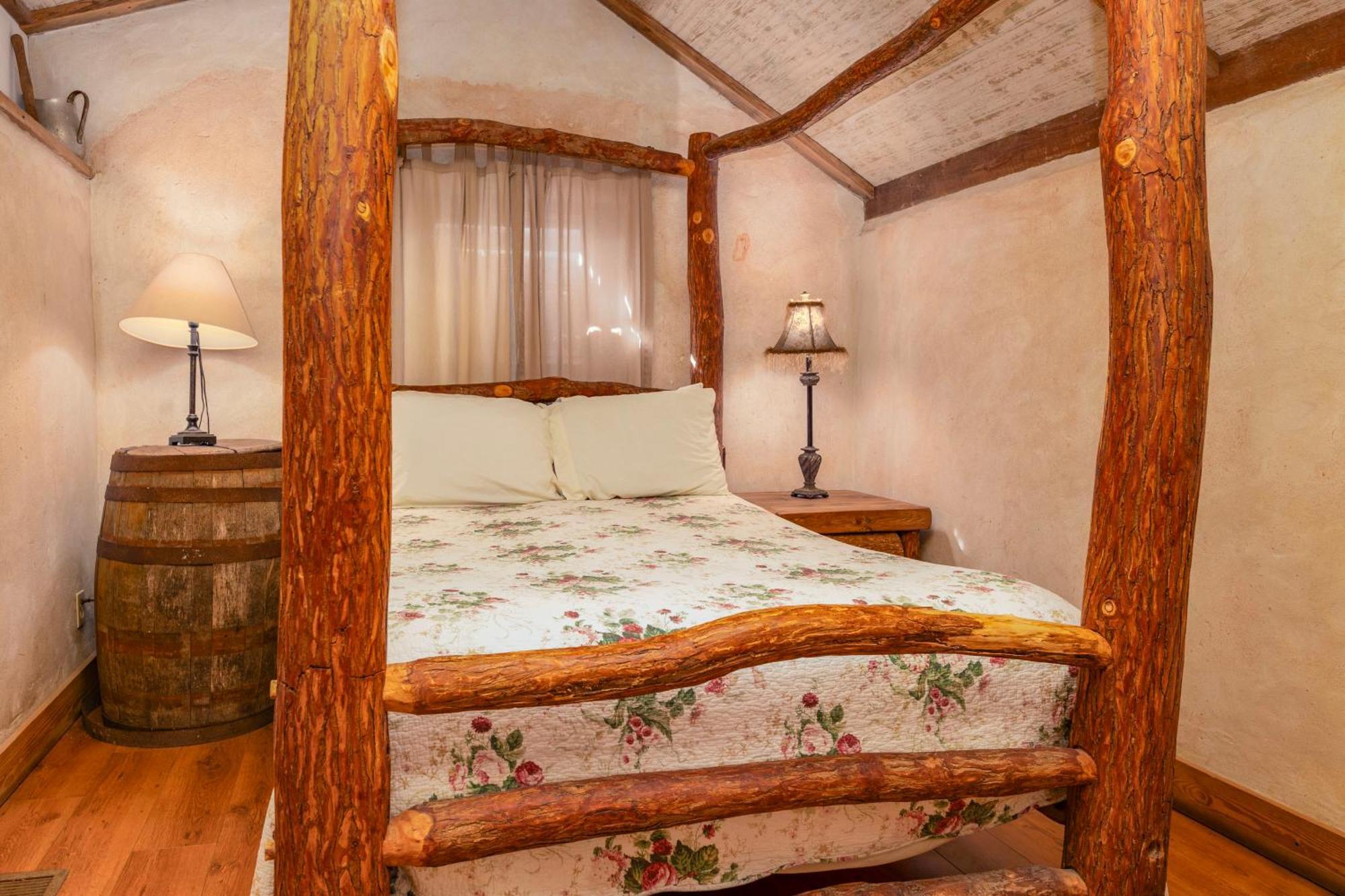 Country Inn Cottages フレデリックスバーグ エクステリア 写真