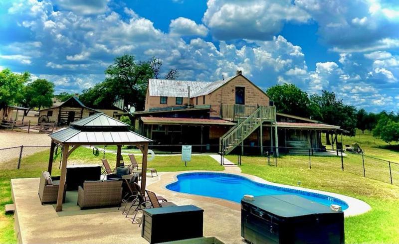 Country Inn Cottages フレデリックスバーグ エクステリア 写真